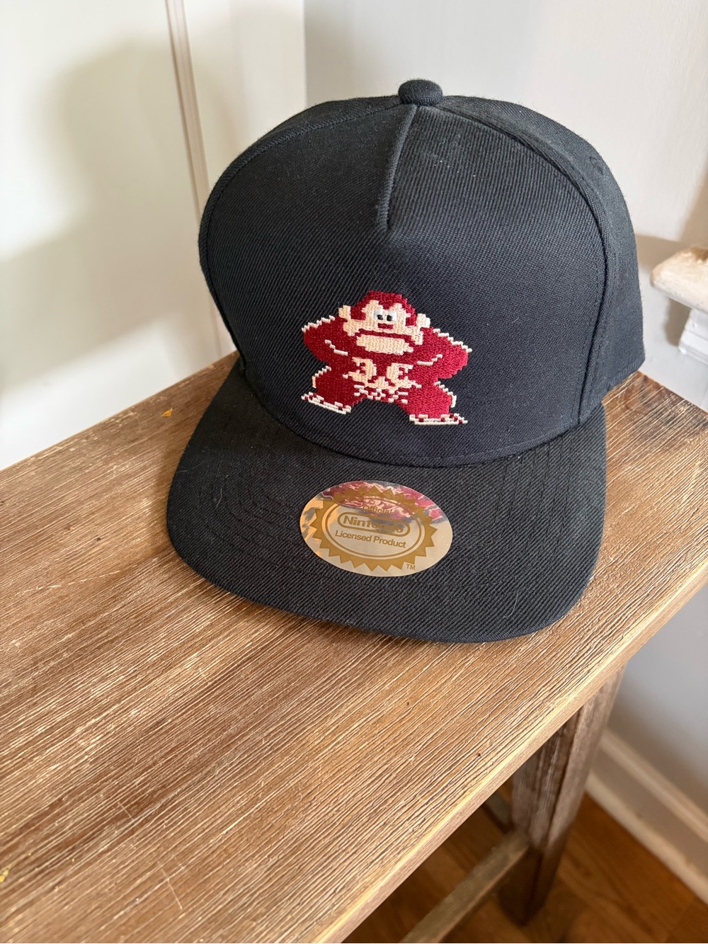 Nintendo Donkey Kong Super Mario Pauline LTD Hat Cap NWT